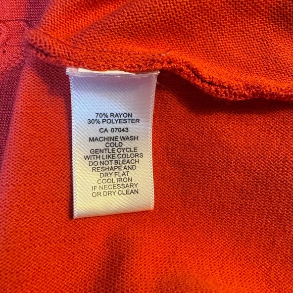 Cable and gauge size small boat neck long sleeve knit orange sweater. - Picture 6 of 7